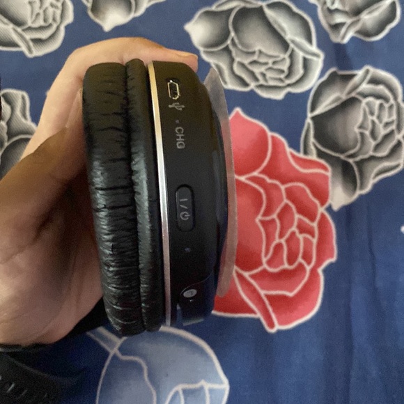 Sony wireless head phone - Picture 6 of 16